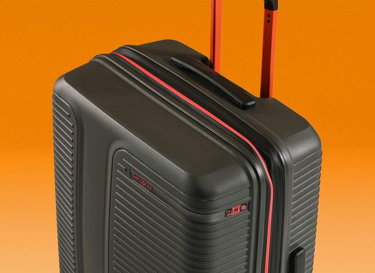 Prodiver Spinner expandable (4 wheels) 55cm Yellow | Samsonite UK