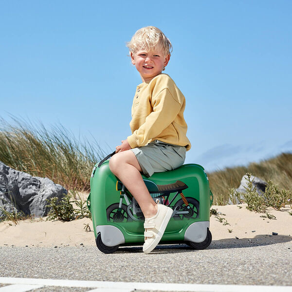 Ride-on kids' suitcases