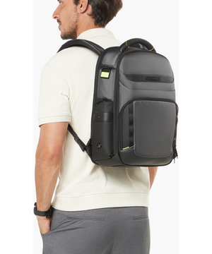 Pro-DLX 6 Backpack 15.6" 43 x 30 x 15 cm | 1.2 kg