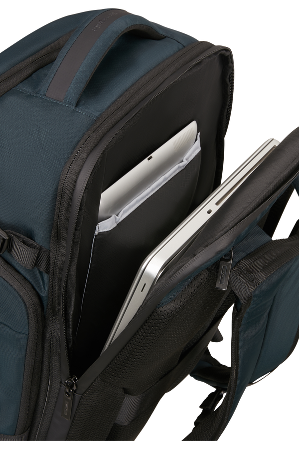 Biz2Go 2 3-in-1 Travel Backpack 17.3"