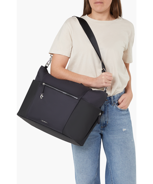 Move Journey Tote 14.1" 32 x 39 x 16.5 cm | 0.9 kg