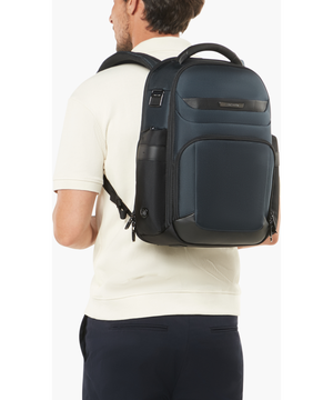 Pro-DLX 6 Backpack 15.6" 43 x 30 x 15 cm | 1.2 kg