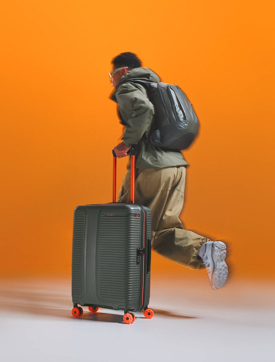 THE UNSTOPPABLE TRAVEL COMBO